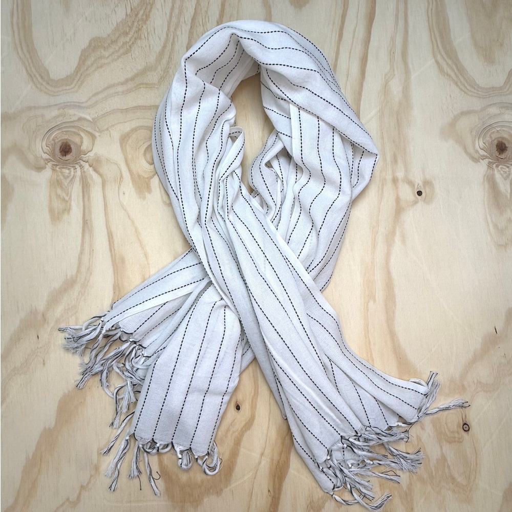 Eileen Fisher Organic Cotton Striped Scarf Wrap White Black Fringed Beach OS